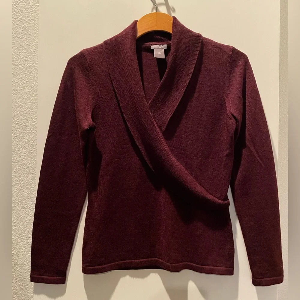 Ann Taylor Merino Wool Blend Long Sleeve V Neck Sweater Wine/Burgundy NWOT